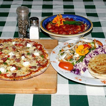 Ethels Drive Tower Of Pizza Bed & Breakfast エクステリア 写真